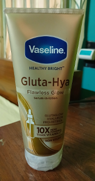 Vaseline Gluta Hya Flawless Glow Serum in Lotion 200ml | India