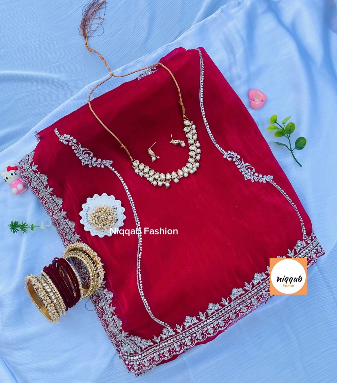 জিমিচু পার্টি শাড়ি