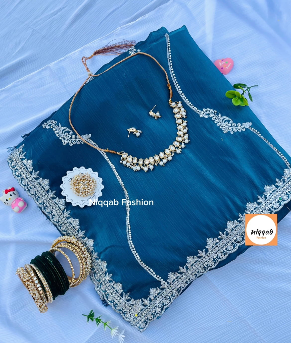 জিমিচু পার্টি শাড়ি