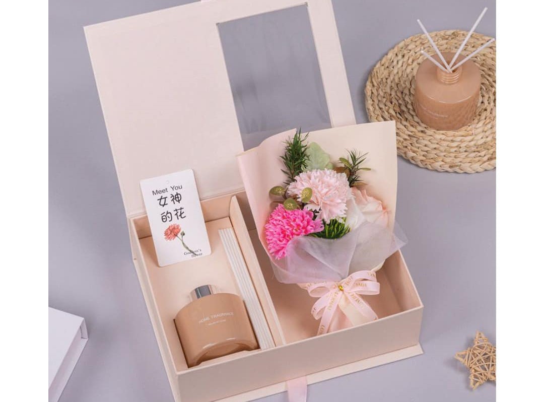Valentine Special Premium Gift Box New