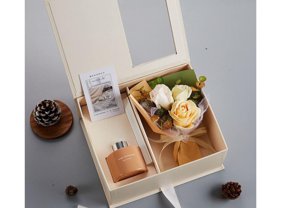 Valentine Special Premium Gift Box New