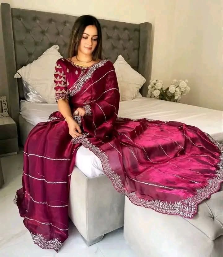 Georgette Sharee with Blouse Piece