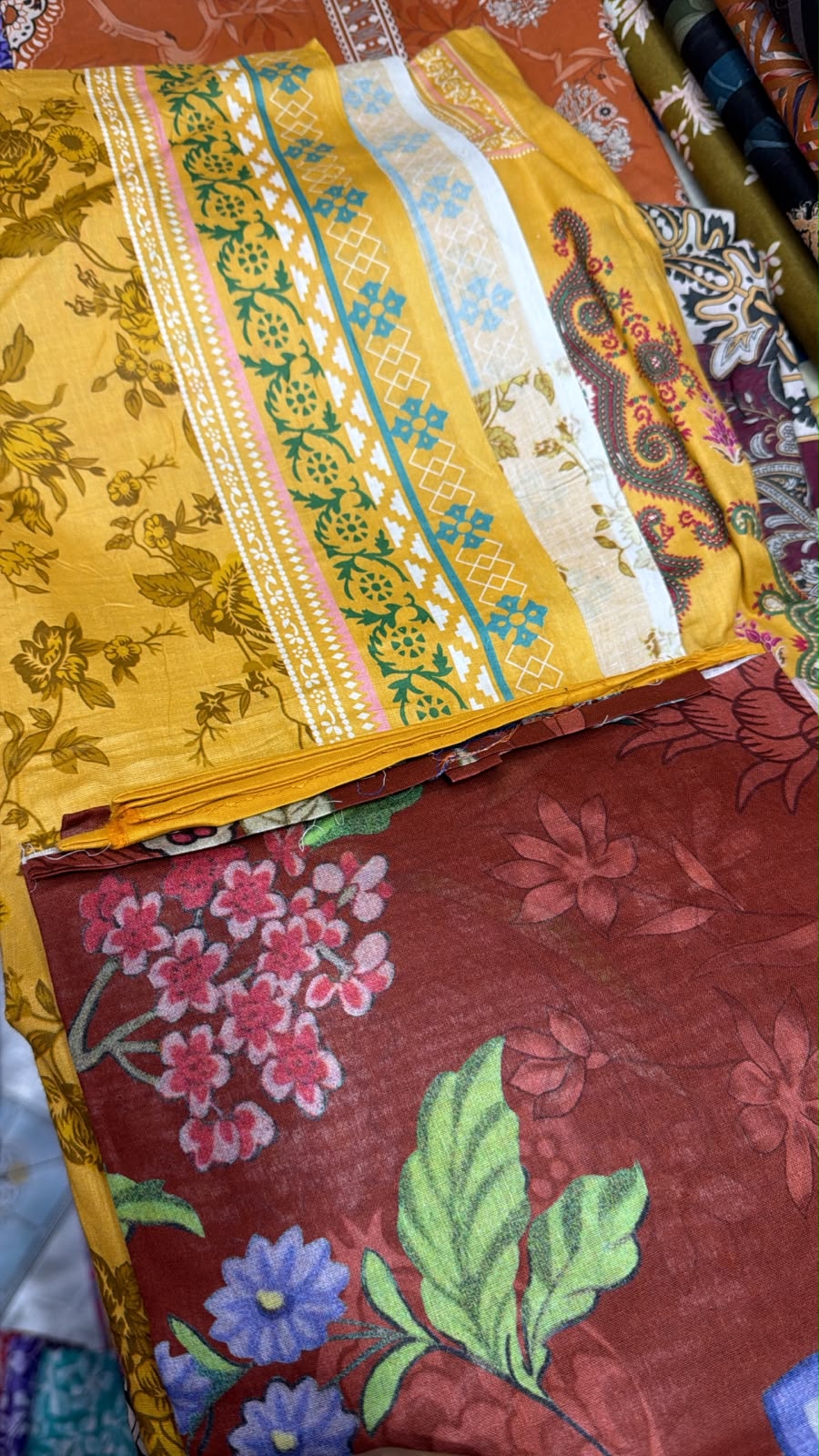 🌸 প্রিমিয়াম লেডিজ থ্রি-পিস 🌸